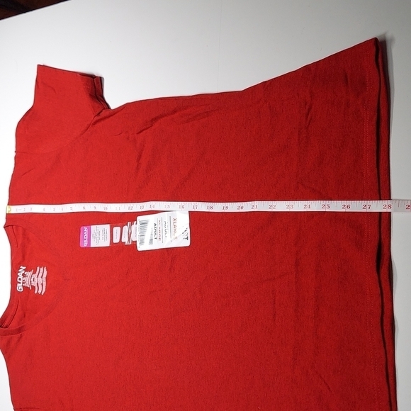 Gildan Women's V-Neck Tee  NWT Size XL - Picture 8 of 8